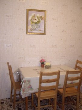 1-к квартира, 4/10 эт., 44м²