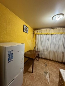 2-к квартира, 4/5 эт., 55м²