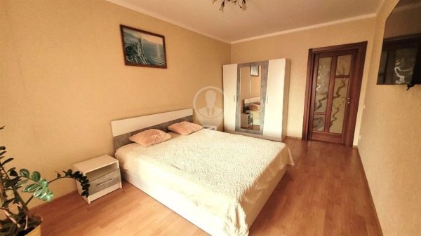 3-к квартира, 5/10 эт., 101м²