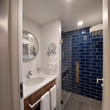 2-к квартира, 8/10 эт., 47м²