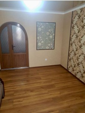 2-к квартира, 5/5 эт., 49м²